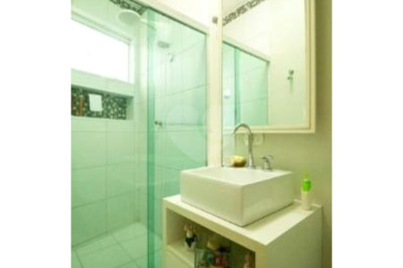 Casa à venda com 2 quartos, sendo 1 suíte, em Vila Monumento, São Paulo, SP