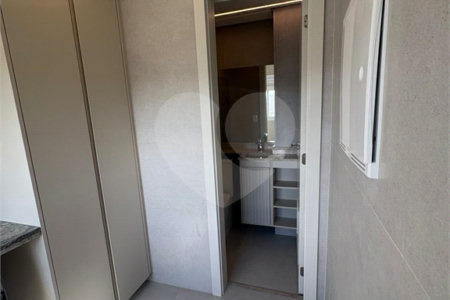Apartamento à venda com 3 suítes em Urbanova, São José dos Campos, SP