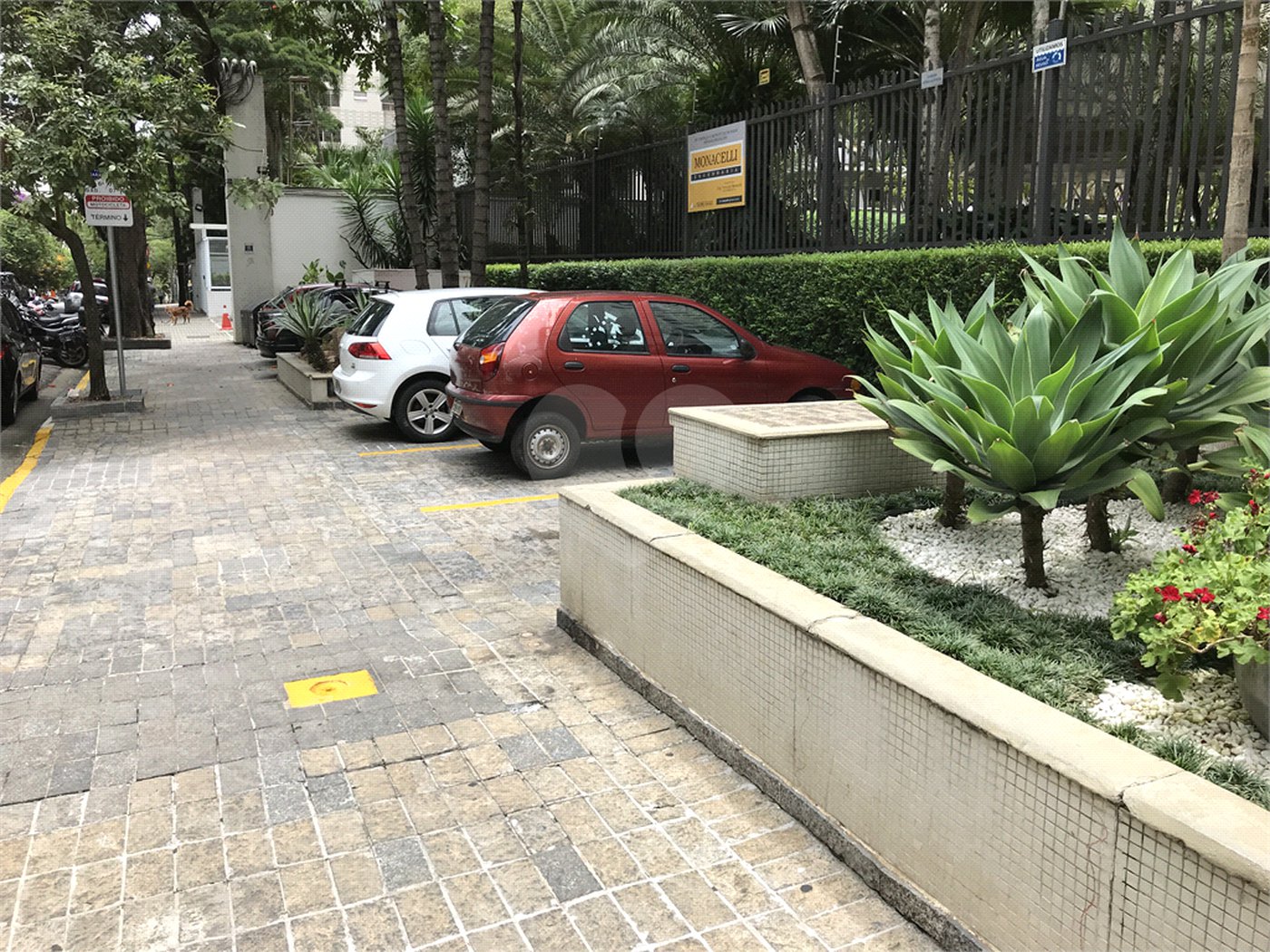 Apartamento à venda com 4 quartos, sendo 3 suítes,  em Itaim Bibi, São Paulo, SP