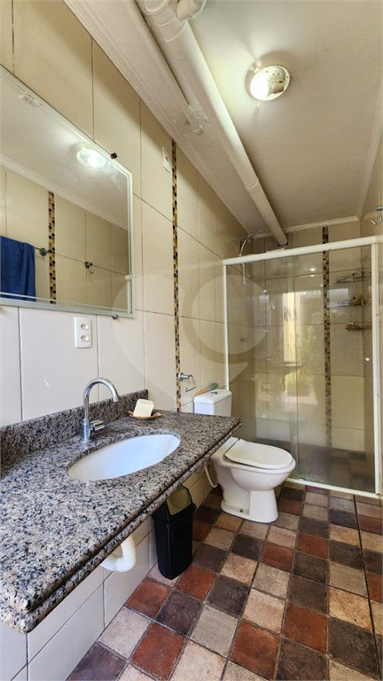 Sobrado à venda com 4 quartos, sendo 1 suíte, em Vila Romão, Salto, SP