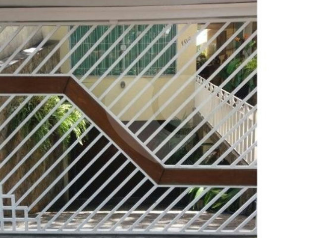 Casa à venda com 4 quartos, sendo 1 suíte,  em Tremembé, São Paulo, SP