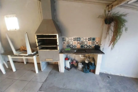 Casa à venda com 4 quartos, sendo 1 suíte, em Capela, Vinhedo, SP