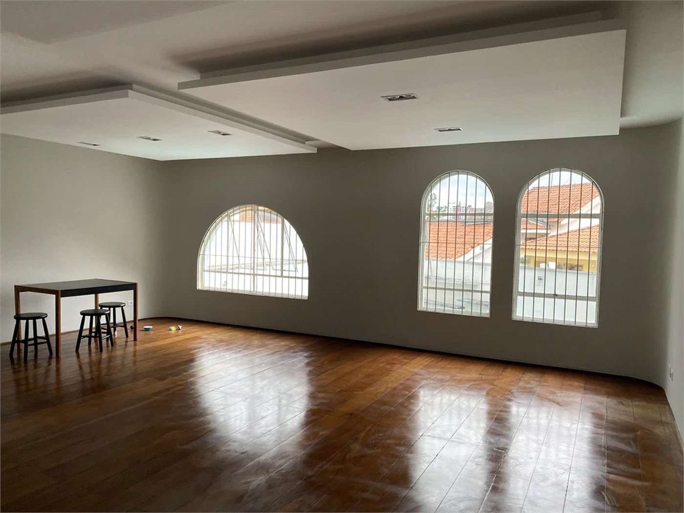 Casa à venda com 3 suítes em Jardim Leonor, São Paulo, SP