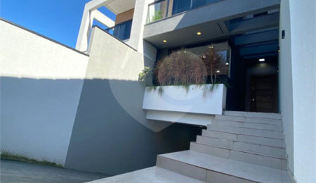 Casa à venda com 3 quartos em São João Clímaco, São Paulo, SP