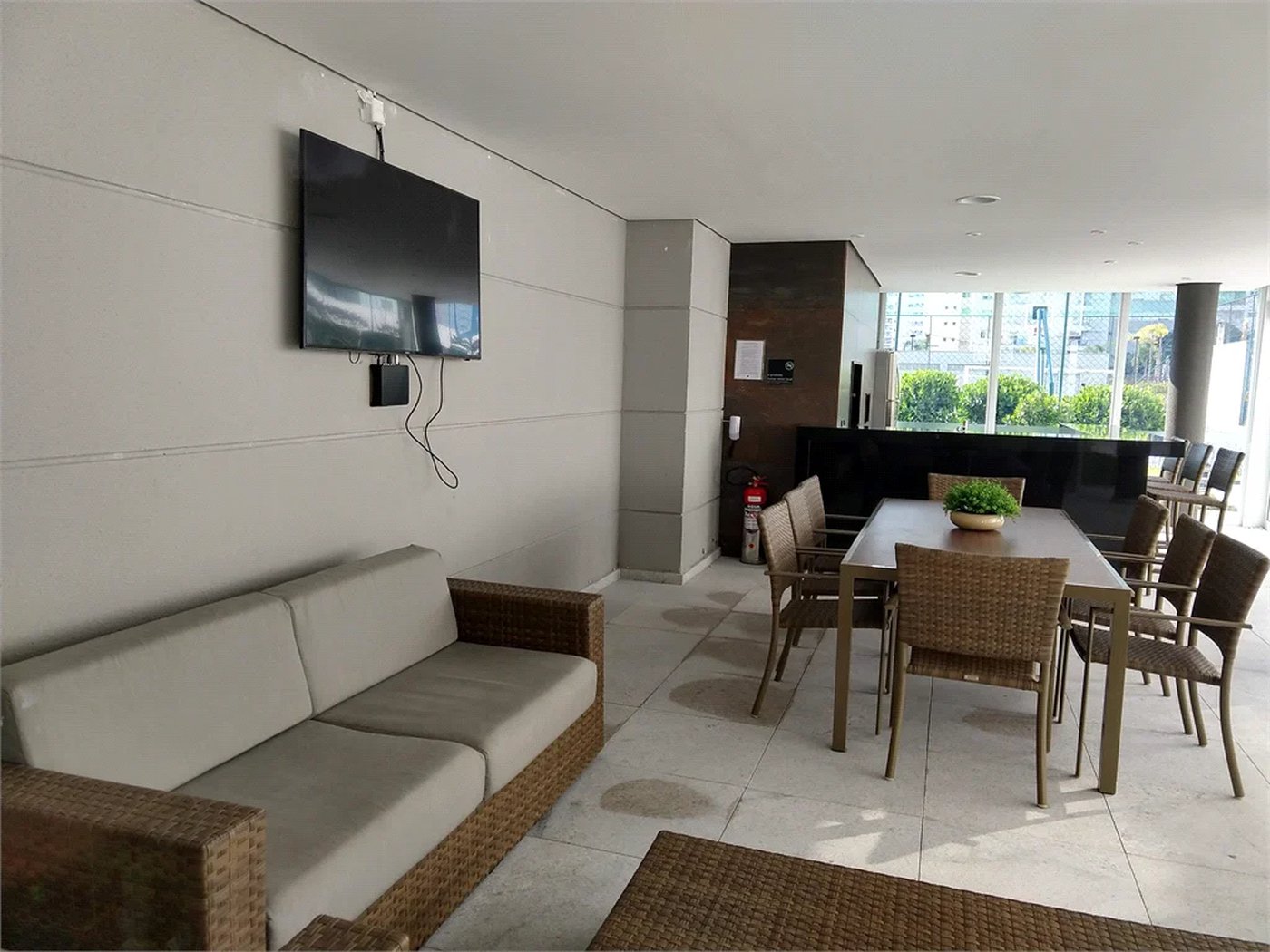 Apartamento à venda com 3 suítes em Vila Anastácio, São Paulo, SP