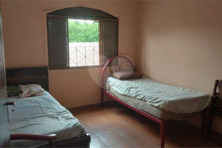 Chácara à venda com 4 quartos no Centro, Araçoiaba da Serra, SP