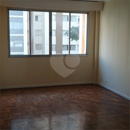 Apartamento à venda com 3 quartos, sendo 1 suíte, em Pinheiros, São Paulo, SP
