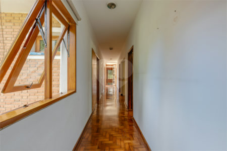 Casa Térrea à venda com 4 quartos, sendo 1 suíte, em Chácara Monte Alegre, São Paulo, SP
