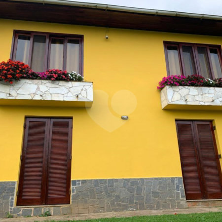 Chácara à venda com 4 quartos, sendo 2 suítes,  em Ibiúna, Ibiúna, SP