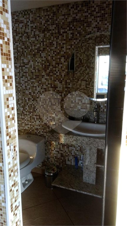 Casa à venda com 4 quartos, sendo 1 suíte, em Sacomã, São Paulo, SP