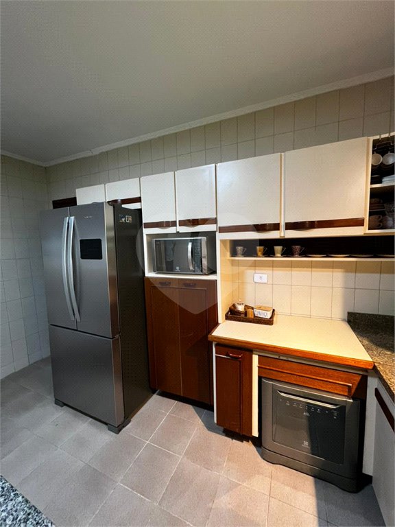 Casa à venda com 4 suítes no condomínio Alpes da Cantareira, Mairiporã - SP