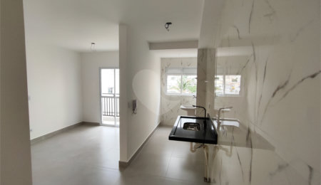 Apartamento à venda com 1 quarto em Vila Vitório Mazzei, São Paulo, SP