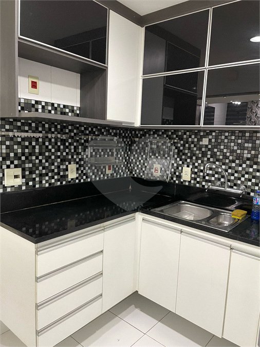 Apartamento à venda com 2 quartos no Centro, Rio de Janeiro, RJ