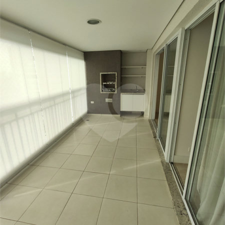 Apartamento à venda ou para alugar com 3 quartos, sendo 1 suíte,  em Parque Reboucas, São Paulo, SP