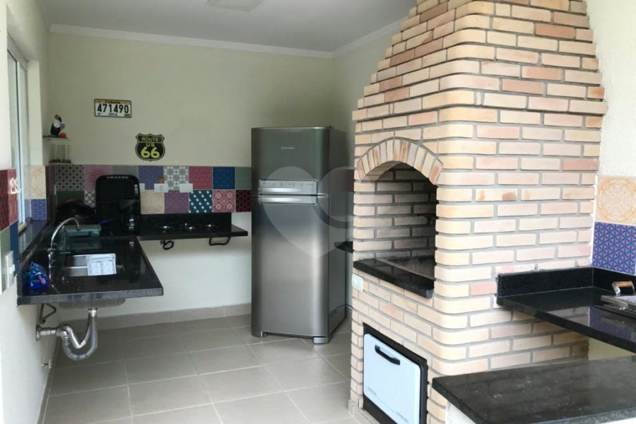 Casa à venda com 3 suítes no condomínio Alpes da Cantareira, Mairiporã - SP