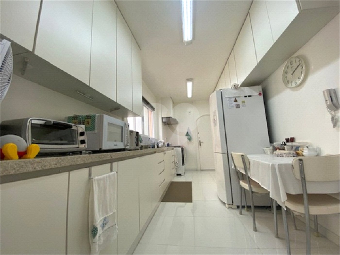 Apartamento à venda com 3 quartos, sendo 1 suíte, em Itaim Bibi, São Paulo, SP