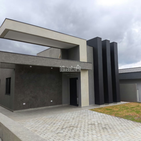 Casa à venda com 3 quartos, sendo 1 suíte, no condomínio Buona Vitta Gold, Atibaia - SP