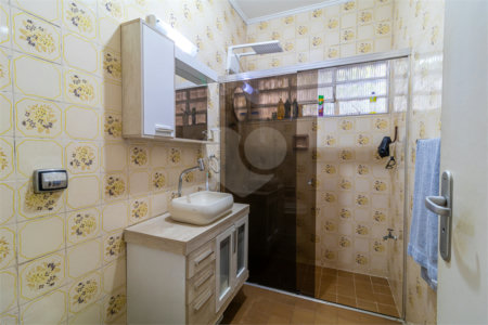 Casa Térrea à venda com 3 quartos, sendo 1 suíte, em Santo Amaro, São Paulo, SP