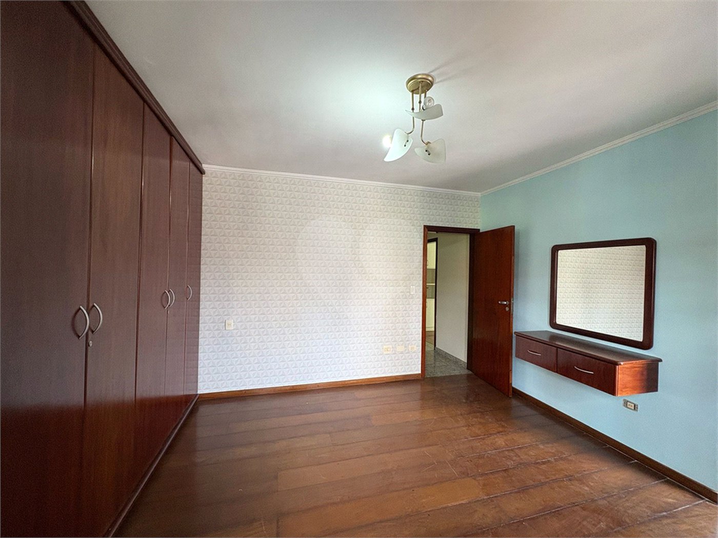 Sobrado à venda ou para alugar com 3 quartos, sendo 1 suíte, em Santana, São Paulo, SP