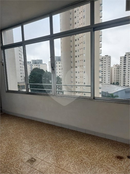 Apartamento à venda com 3 quartos, sendo 1 suíte, em Vila Monumento, São Paulo, SP