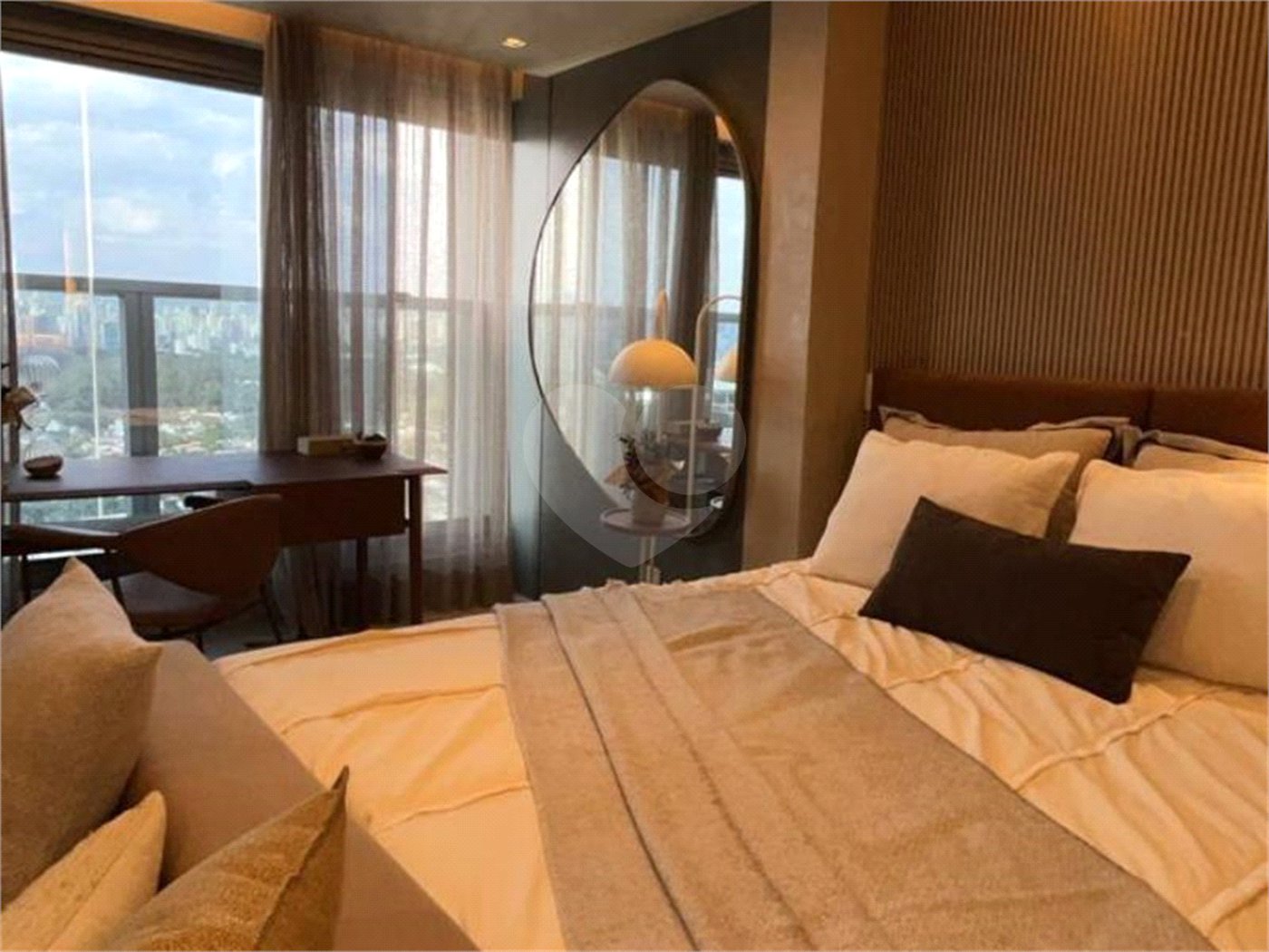 Studio de Alto Padrão no Cobiçado JK Square, Itaim Bibi | 42m², 1 Vaga