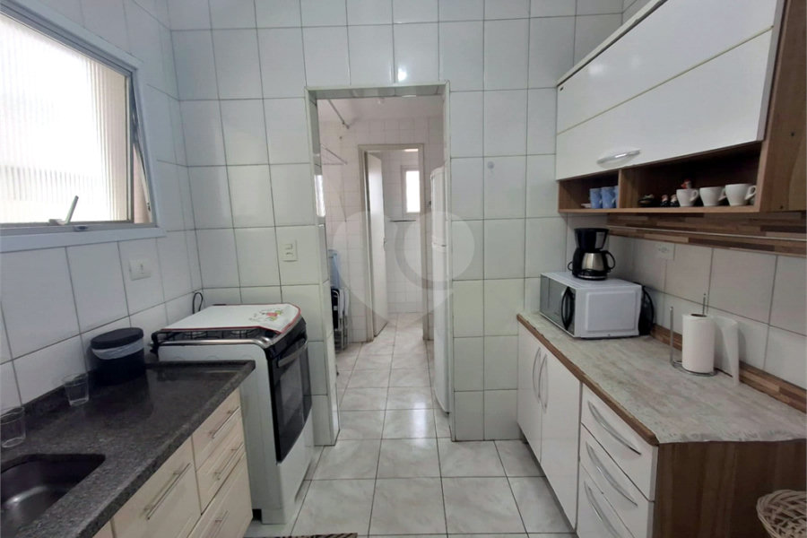 Apartamento à venda com 1 quarto em Vila Alzira, Guarujá, SP
