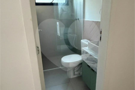Casa à venda com 2 suítes no condomínio Gran Loft, Cotia - SP