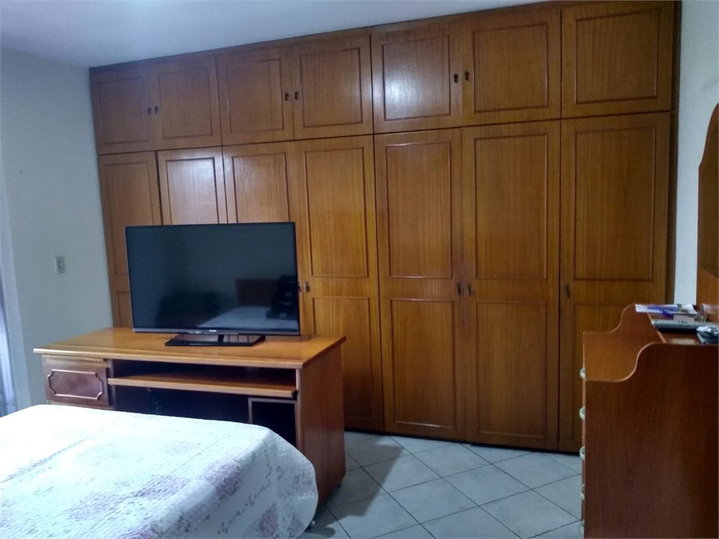 Casa à venda com 5 quartos, sendo 1 suíte, em Vila Fazzeoni, São Paulo, SP