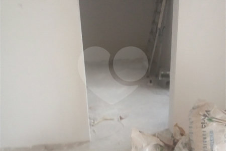 Casa à venda com 5 quartos, sendo 3 suítes, em Jardim Novo Mundo, São Paulo, SP