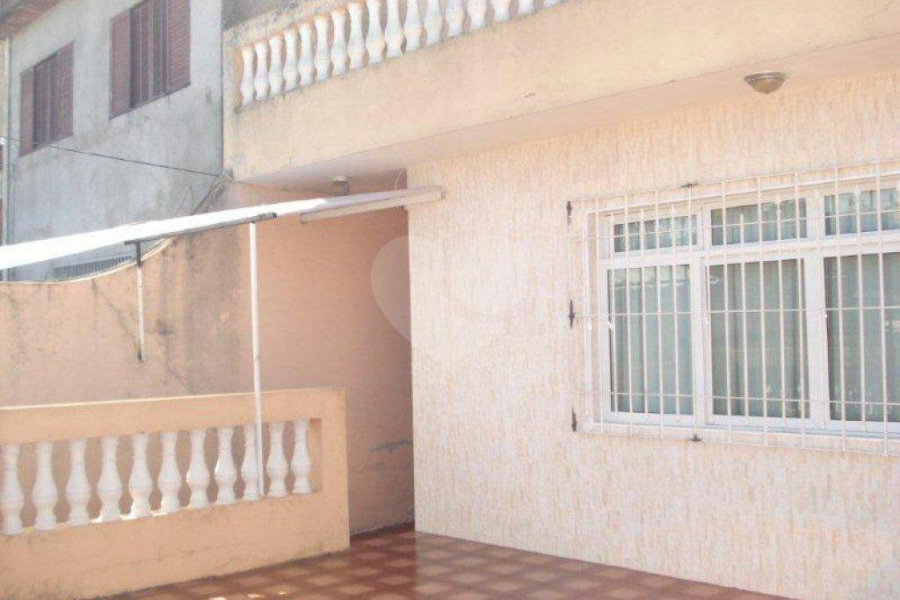 Sobrado à venda com 5 quartos, sendo 1 suíte, em Interlagos, São Paulo, SP