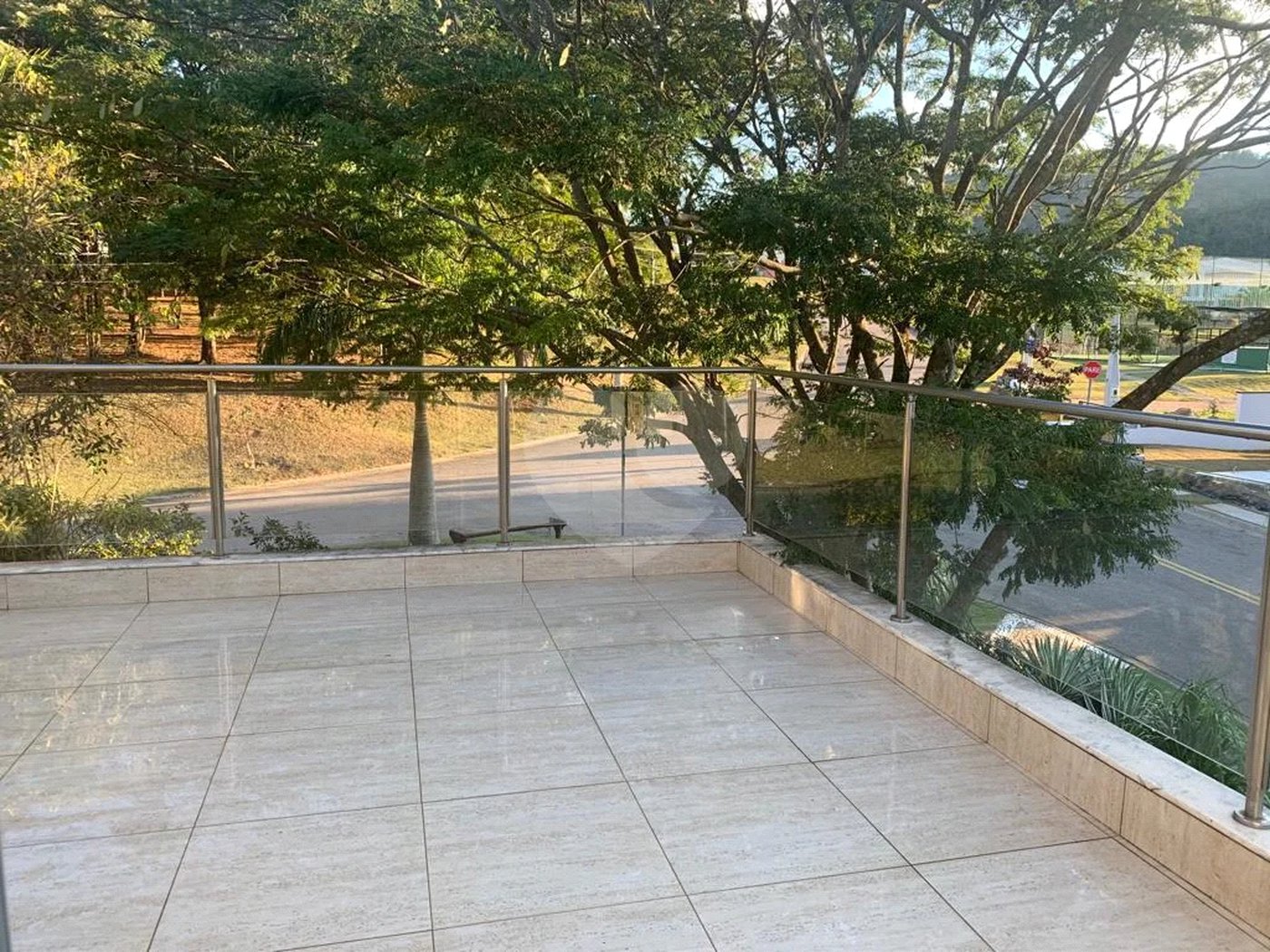 Casa à venda com 4 quartos, sendo 1 suíte, no condomínio Ibiaram, Itupeva - SP