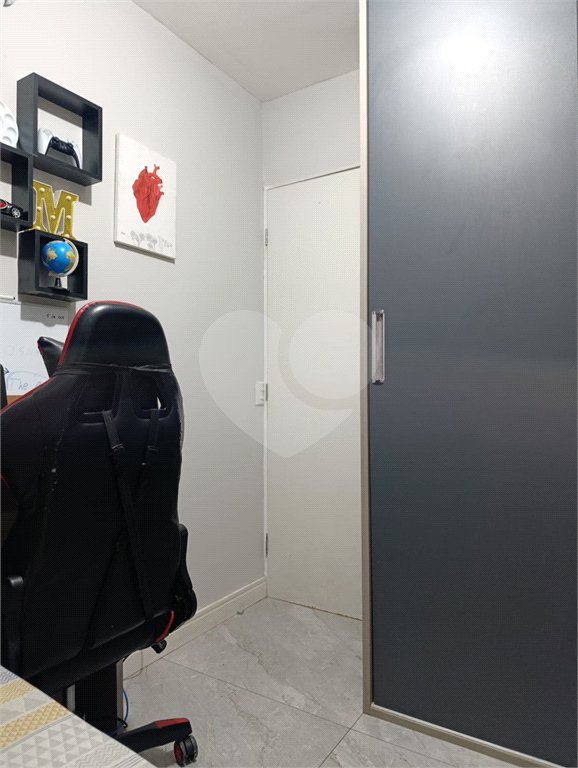 Apartamento à venda com 3 quartos, sendo 1 suíte, em Jardim Flor da Montanha, Guarulhos, SP