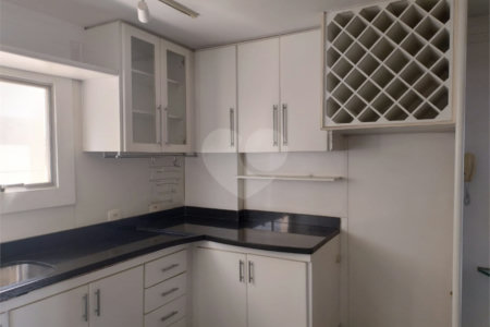 Apartamento à venda com 2 quartos em Pinheiros, São Paulo, SP