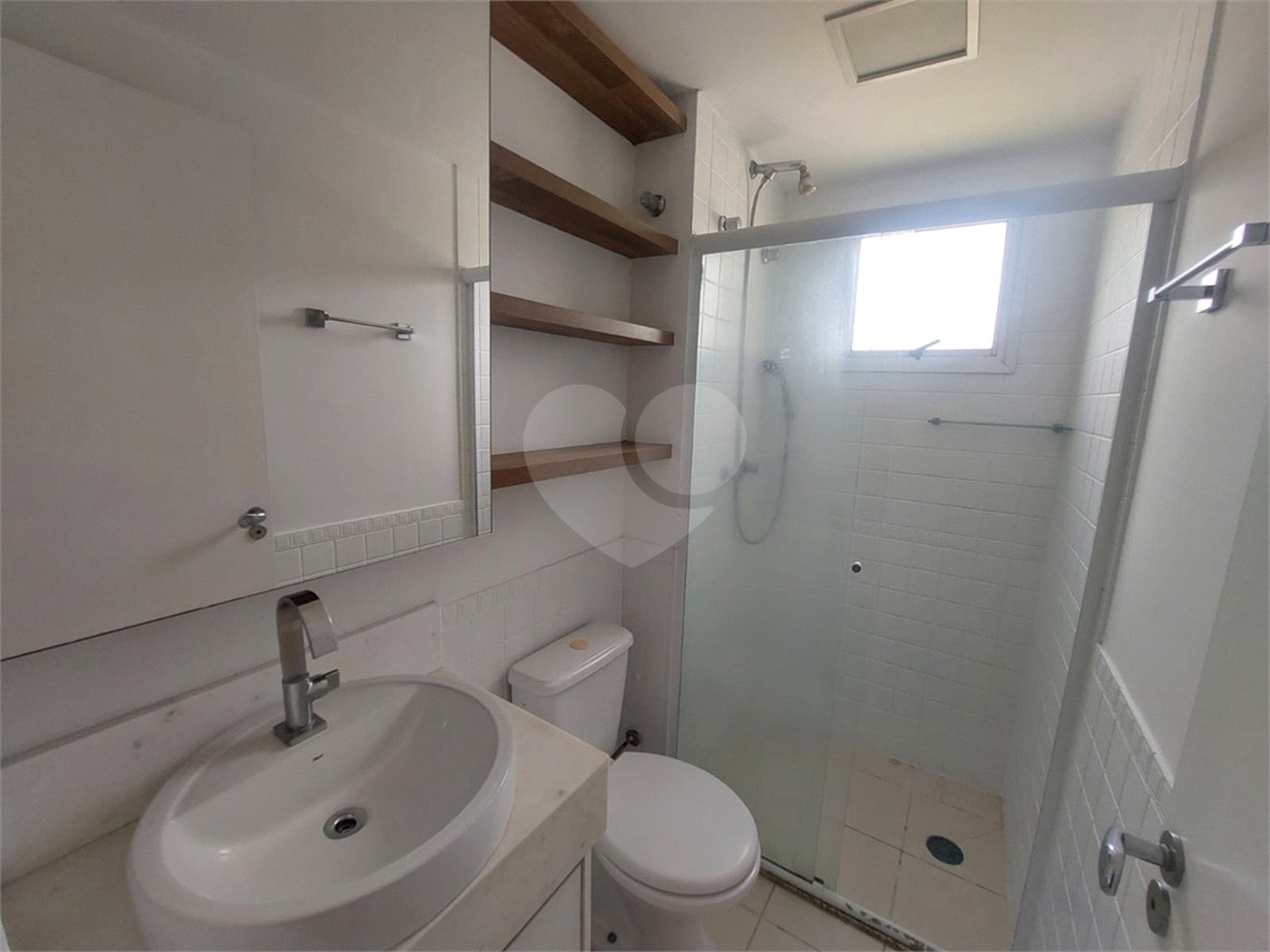 Apartamento à venda com 3 quartos, sendo 1 suíte,  em Vila Leopoldina, São Paulo, SP