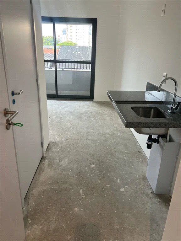 Apartamento à venda com 1 quarto em Vila Cordeiro, São Paulo, SP