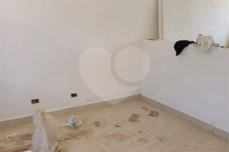 Sobrado à venda com 2 quartos, sendo 1 suíte, em Terras de São José, Mairinque, SP