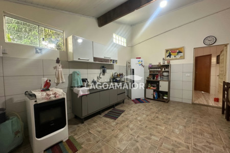 Casa à venda com 3 quartos, sendo 1 suíte,  em Jardim Brasília, Três Lagoas, MS