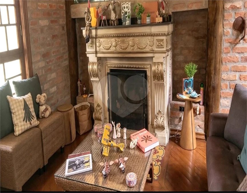 Casa à venda ou para alugar com 5 suítes no condomínio Cantareira, Mairiporã - SP