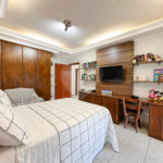 Casa à venda com 5 suítes no condomínio Parque Village Castelo, Itu - SP
