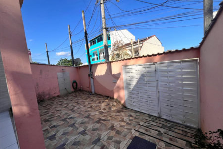 Casa à venda com 4 quartos, sendo 1 suíte, em Campo Grande, Rio de Janeiro, RJ