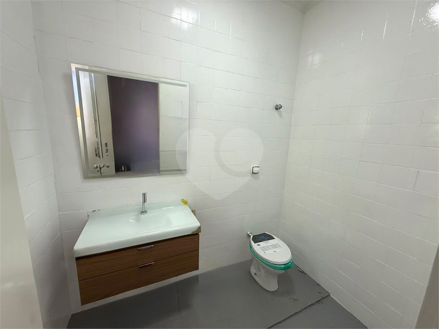 Casa Térrea à venda ou para alugar com 2 suítes em Alvinópolis, Atibaia, SP