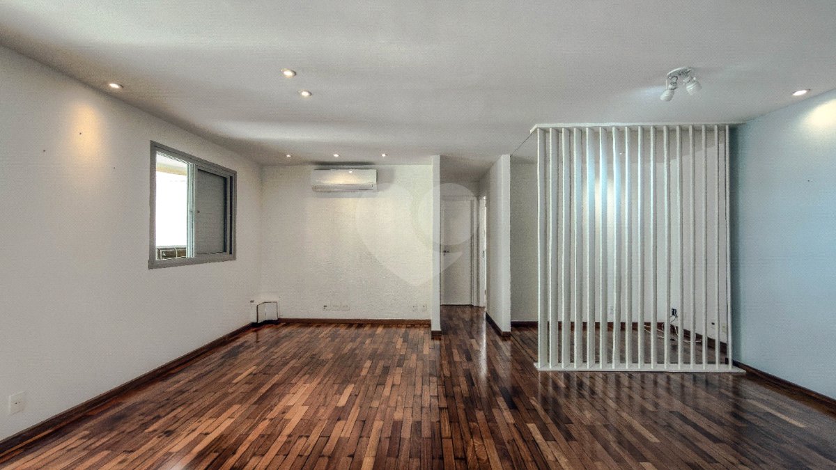 Apartamento à venda com 3 quartos, sendo 1 suíte, em Vila Leopoldina, São Paulo, SP