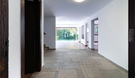 Sobrado à venda com 4 quartos, sendo 2 suítes,  em Alto de Pinheiros, São Paulo, SP