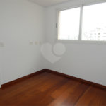 Apartamento à venda com 4 suítes em Moema, São Paulo, SP