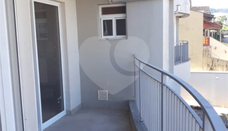 Apartamento à venda ou para alugar com 2 quartos, sendo 1 suíte,  em Jardim Flórida, São Roque, SP