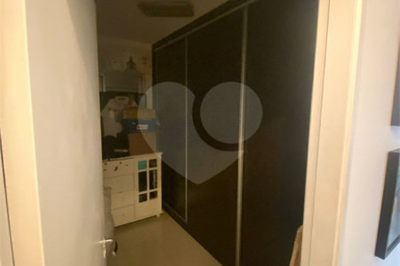 Apartamento à venda com 3 quartos, sendo 1 suíte, em Barra Funda, São Paulo, SP