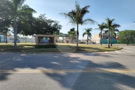 Casa à venda com 3 suítes no condomínio Campos do Conde I e II, Sorocaba - SP