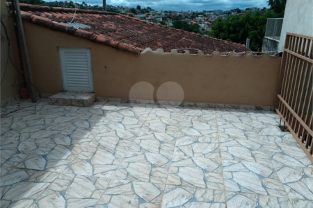 Sobrado à venda com 2 suítes em Jardim Maristela, Atibaia, SP