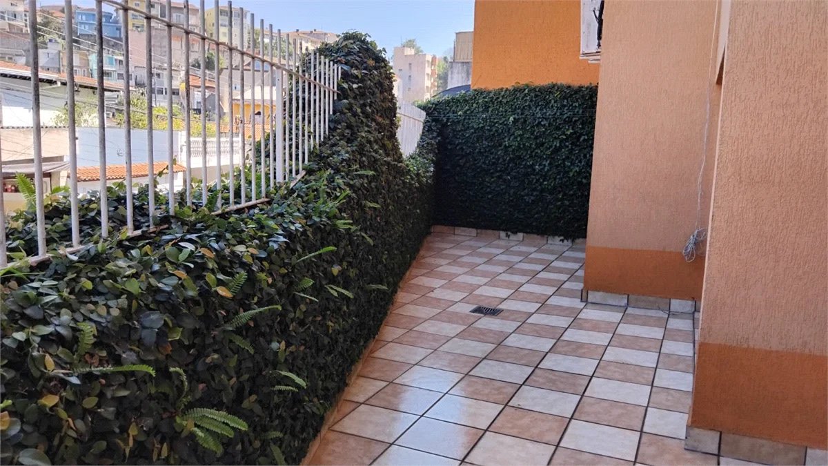 Sobrado à venda com 3 quartos, sendo 1 suíte, em Jardim Bonfiglioli, São Paulo, SP