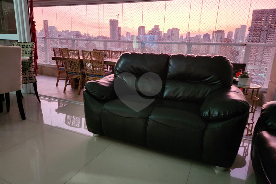 Apartamento à venda com 3 quartos, sendo 1 suíte, em Ipiranga, São Paulo, SP